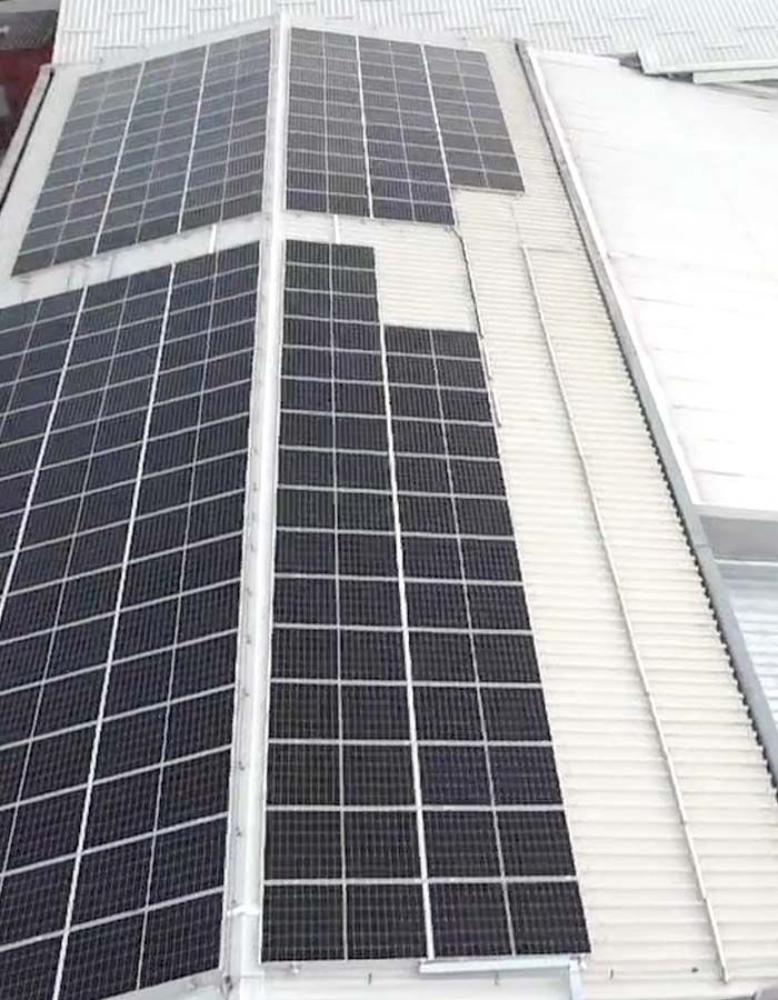 Solarna elektrana na krovu on grid Avis d.o.o. Kragujevac
