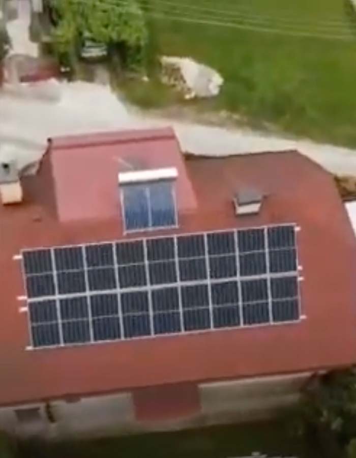 Solarna elektrana na krovu on grid SZTR V.D. Tarkett Gornji Milanovac